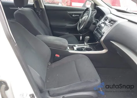 2014 Nissan Altima 2.5 S z USA, uszkodzony, nr VIN 1N4AL3AP4EC161410